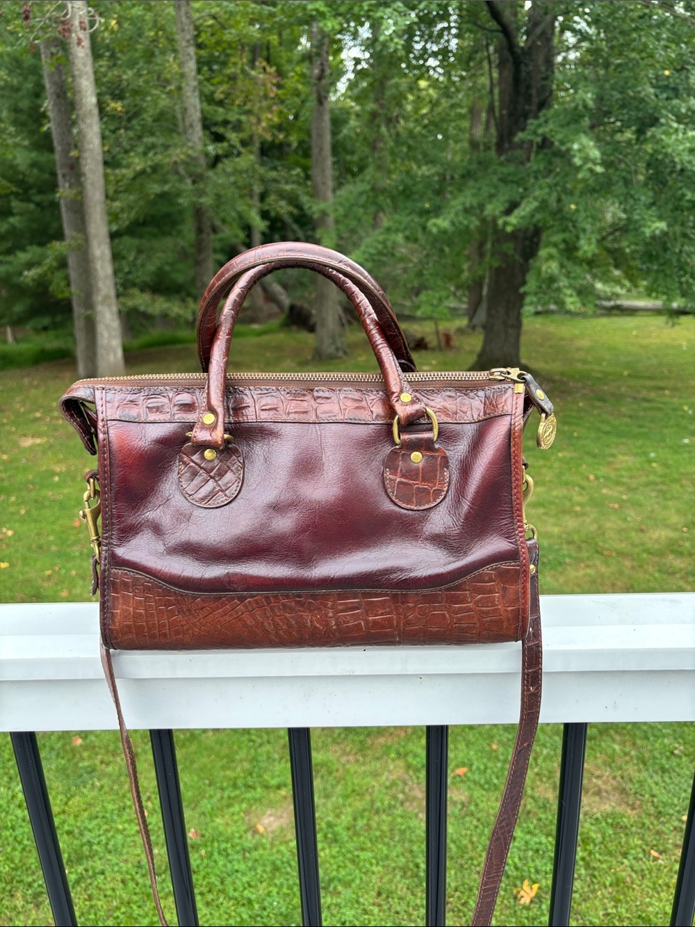 Vintage Brahmin Tuscan Brown Leather Croc Embossed Satchel Handbag